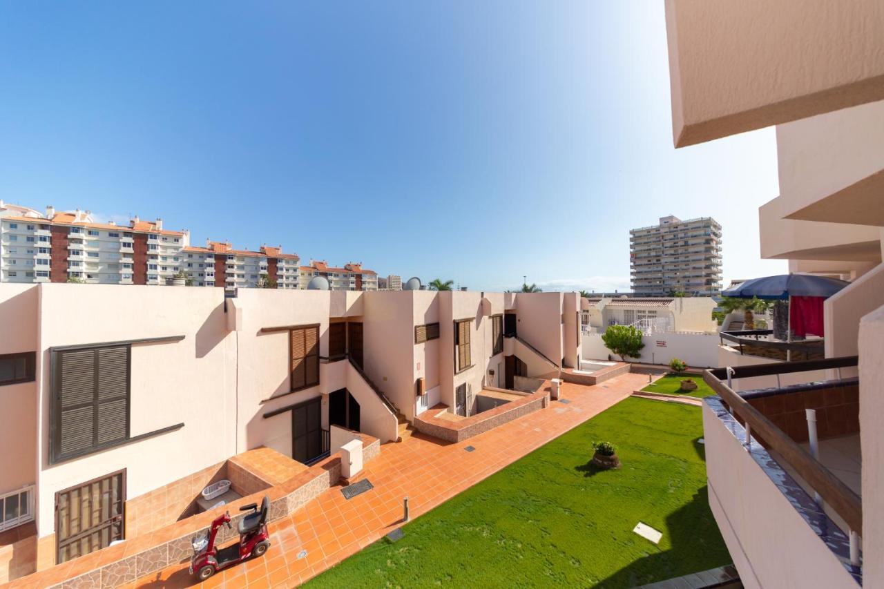 Apartamento En Sur Y Sol Los Cristianos Los Cristianos  Exterior photo