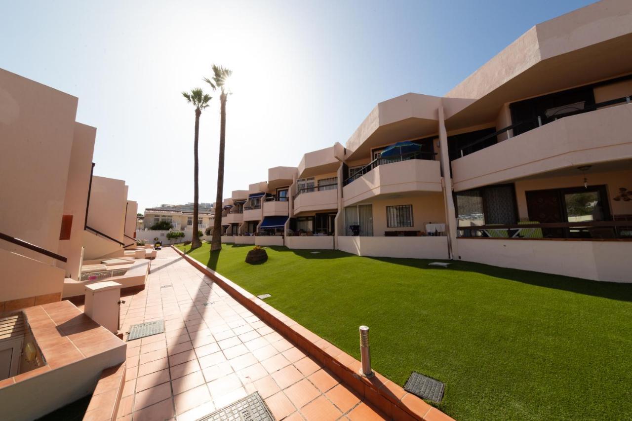 Apartamento En Sur Y Sol Los Cristianos Los Cristianos  Exterior photo